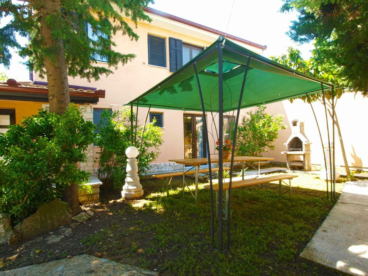 House Puntizela 747 Villa Pula Buitenkant foto